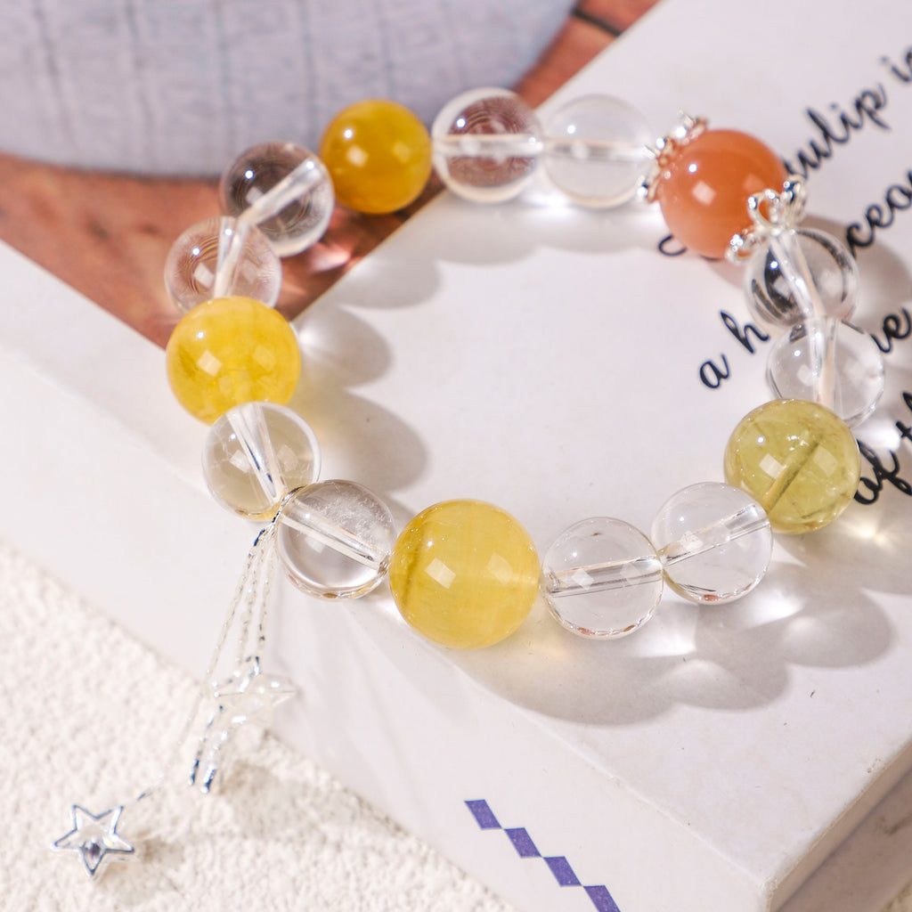 Yellow Bead & Star Charm Bracelet (Dangling Style)